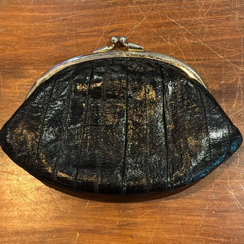 Vintage Black 100% Eel Skin Coin Purse Double KISS Closure Wallet Gold Metal